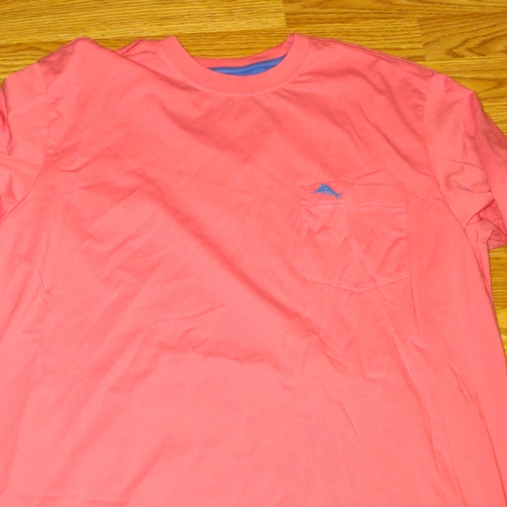 Tommy Bahama Men's Tshirt